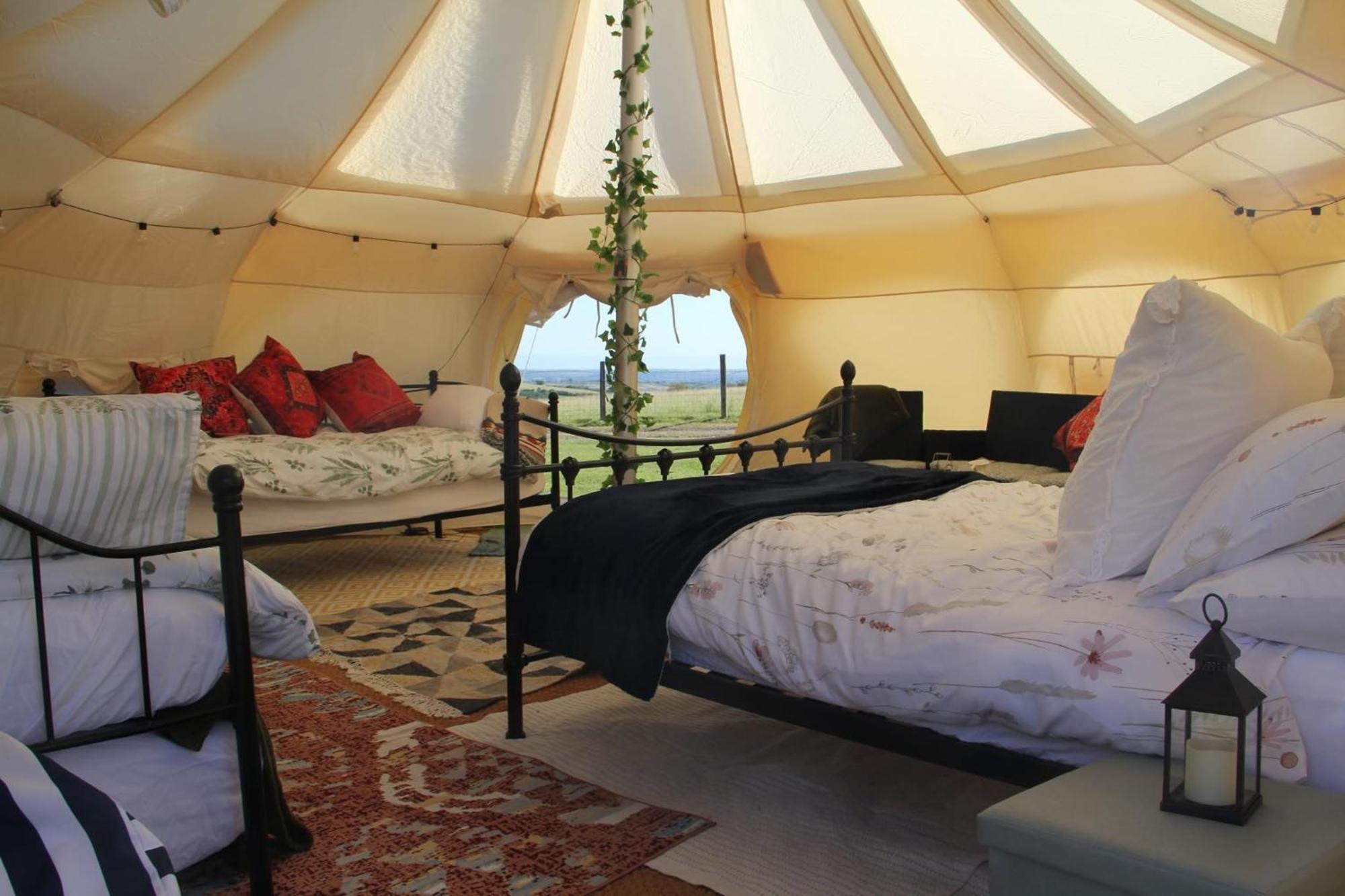 Tal-Y-Fan Farm 6M Stargazer Tent Bridgend  Bagian luar foto